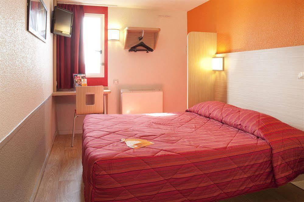 Premiere Classe Paris Ouest - Nanterre - La Defense Luaran gambar